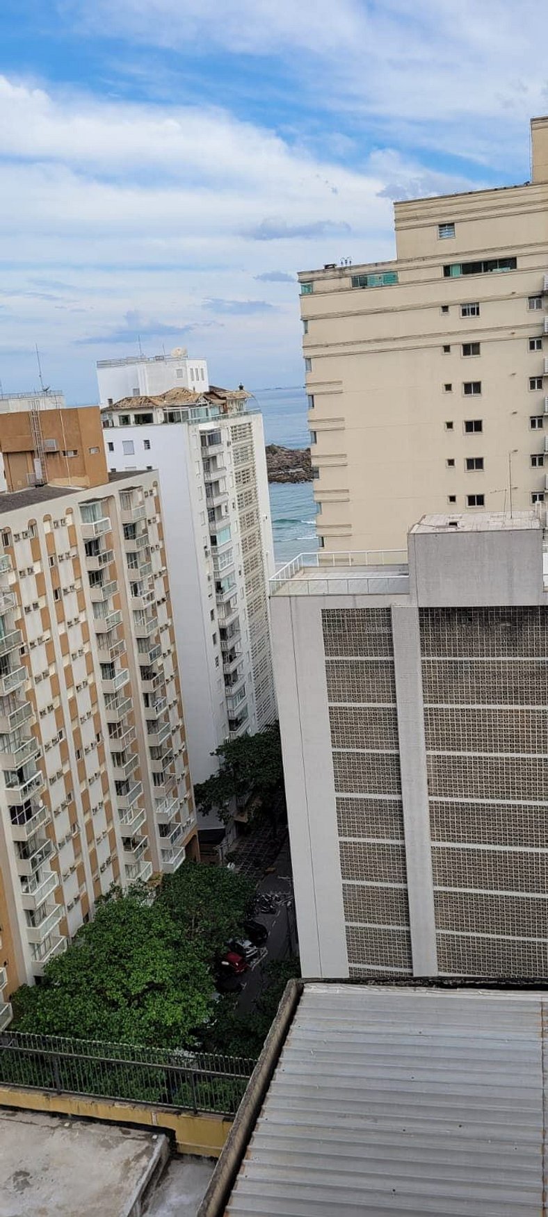 Apartamento 50m da praia pitangueiras