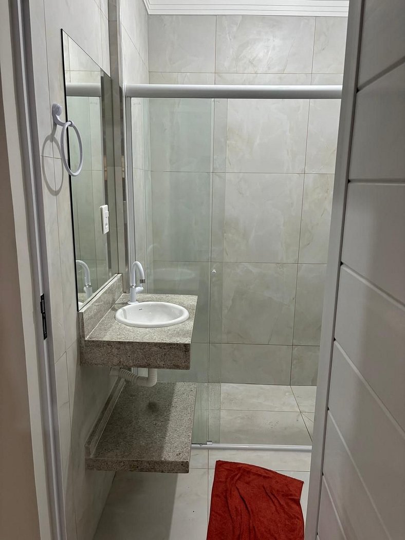 Apartamento 50m da praia pitangueiras